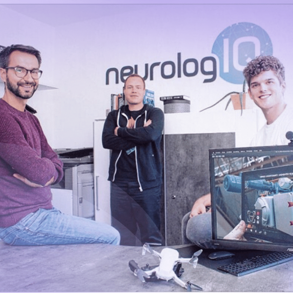 Dieses Bild zeigt Simon Sack und zwei weitere Kollegen der NEUROLOGIQ. Dieses Bild stammt von der Siegener Zeitung.